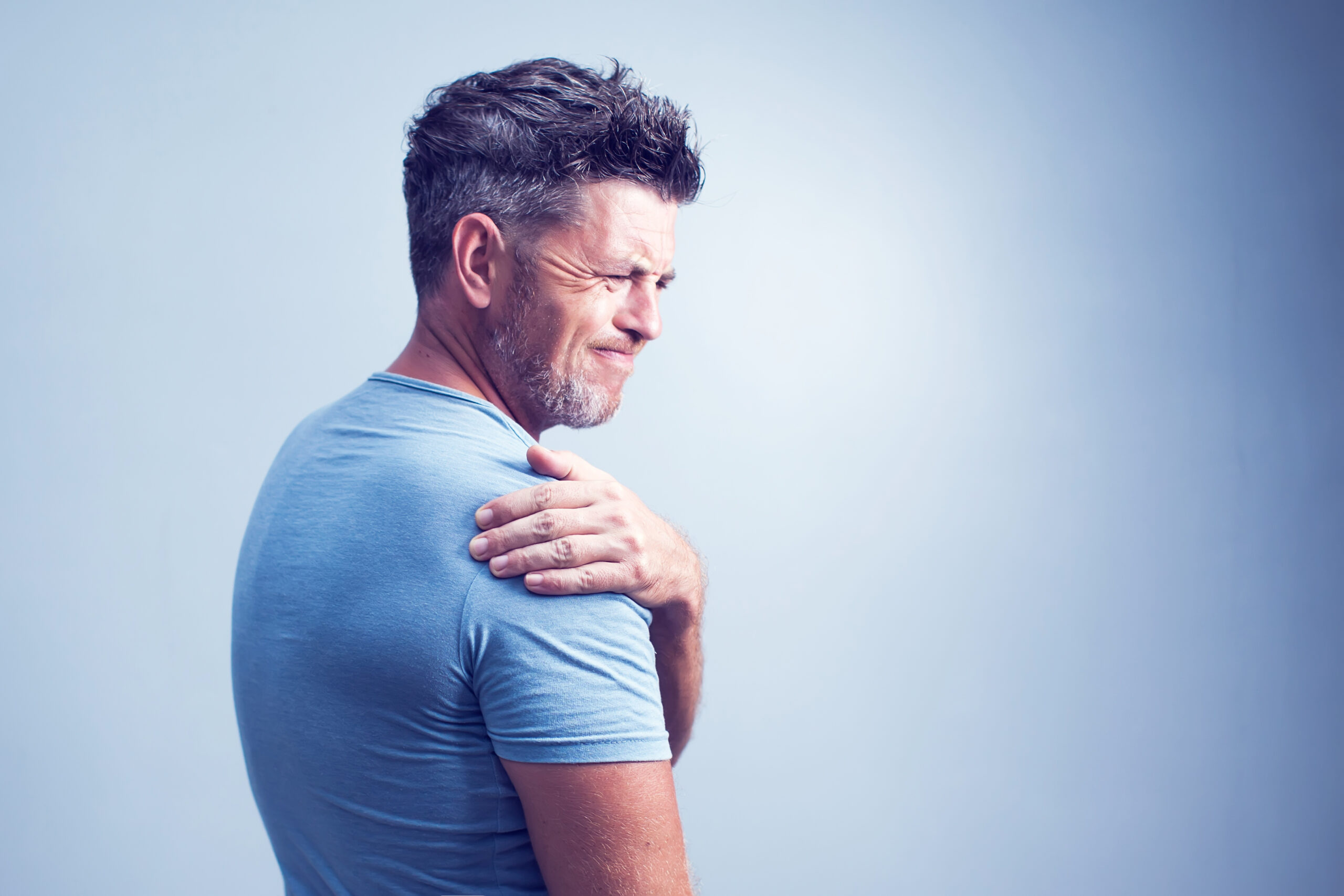 5 facts about low back pain in the workplace that you can’t ignore